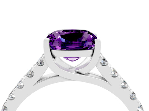 White gold {shape_name} Amethyst Solitaire Ring with Pavé Band and Four-Prong Setting_16