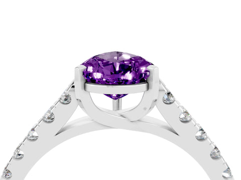 White gold {shape_name} Amethyst Solitaire Ring with Pavé Band and Four-Prong Setting_4