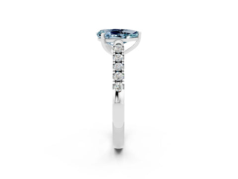 White gold {shape_name} Aquamarine Solitaire Ring with Pavé Band and Four-Prong Setting_2