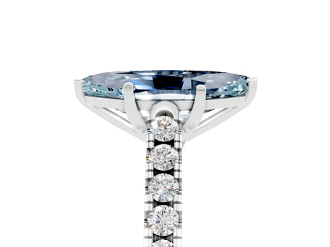 White gold {shape_name} Aquamarine Solitaire Ring with Pavé Band and Four-Prong Setting_5