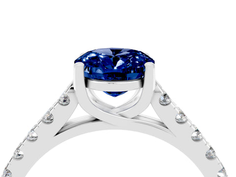 White gold {shape_name} Blue Sapphire Solitaire Ring with Pavé Band and Four-Prong Setting_4