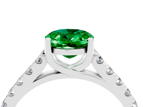 White gold {shape_name} Emerald Solitaire Ring with Pavé Band and Four-Prong Setting_4