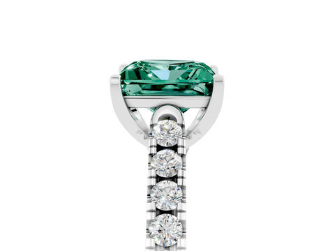 White gold {shape_name} Green Sapphire Solitaire Ring with Pavé Band and Four-Prong Setting_5