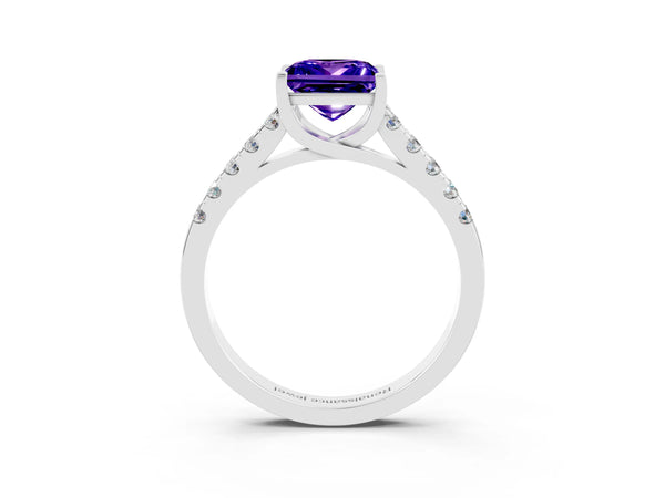 White gold Princess Cut Tanzanite Pavé Band Solitaire Ring with Prong Setting