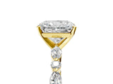 Yellow gold 3.5 Carat Radiant Cut  Solitaire with Side Stones on a Pavé Band and Four-Prong Setting_17