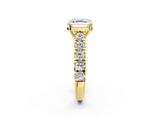 Yellow gold Asscher Cut Diamond Pavé Band Solitaire with Four-Prong Setting_5