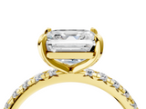 Yellow gold Asscher Cut Diamond Pavé Band with Four-Prong Setting_32