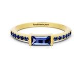 Yellow gold Baguette Blue Sapphire Pavé Band with Bar Setting_6