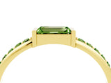 Yellow gold Baguette Peridot Pavé Band with Bar Setting_10