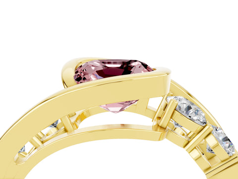 Yellow gold Bezel Set Cushion Cut Diamond Split Shank Ring_4