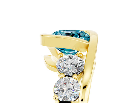 Yellow gold Bezel Set Cushion Cut Diamond Split Shank Ring_5