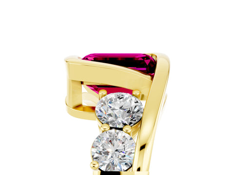 Yellow gold Bezel Set Emerald Cut Diamond Split Shank Ring_5