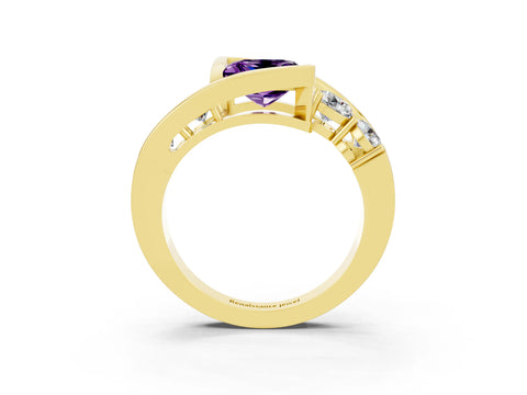 Yellow gold Bezel Set Princess Cut Diamond Split Shank Ring_3