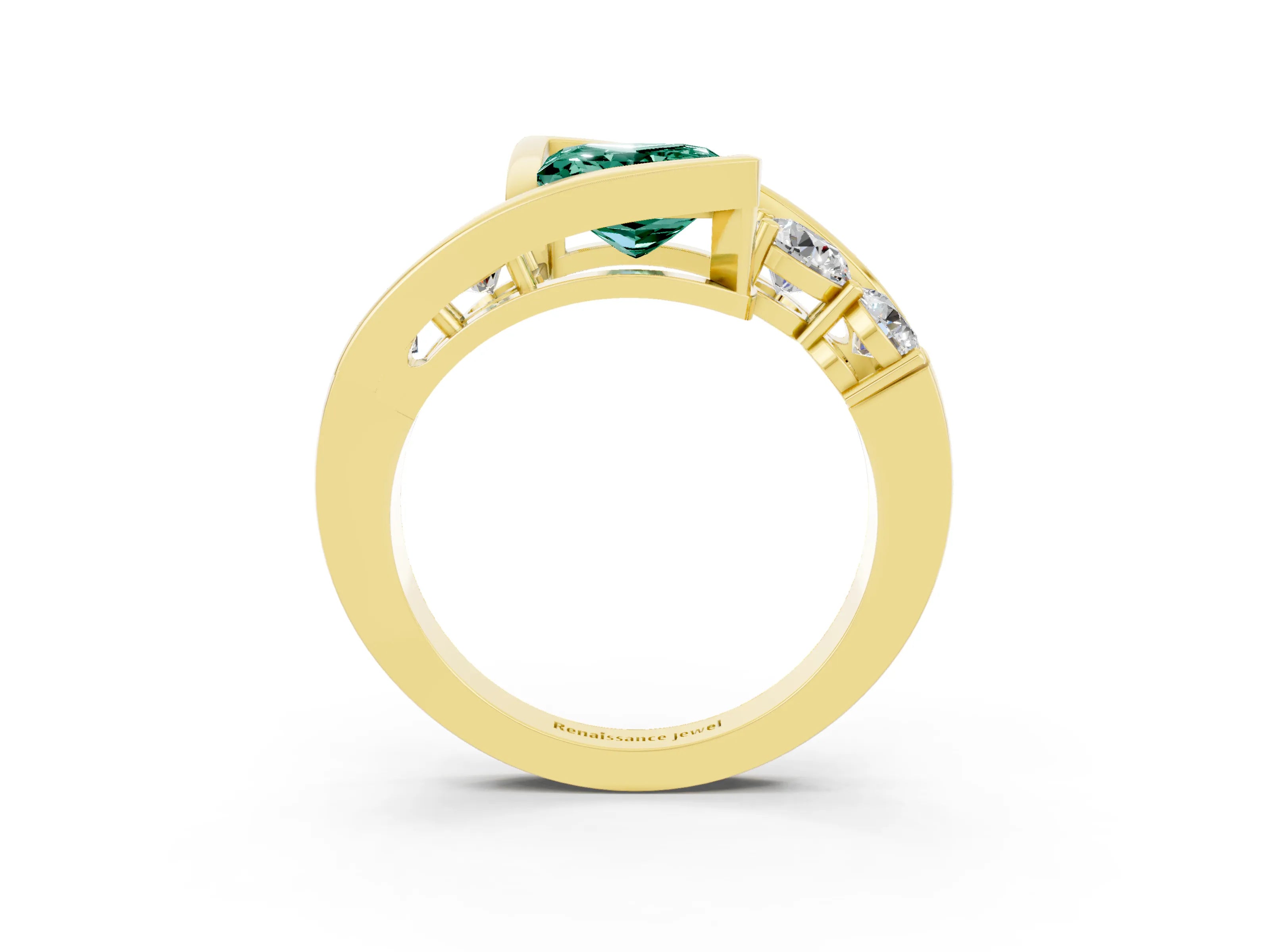 Yellow gold Bezel Set Princess Cut Diamond Split Shank Ring_3