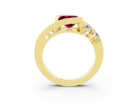 Yellow gold Bezel Set Princess Cut Diamond Split Shank Ring_3
