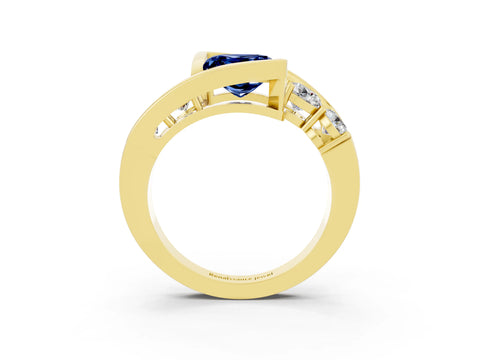 Yellow gold Bezel Set Princess Cut Diamond Split Shank Ring_3