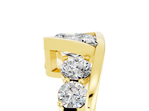 Yellow gold Bezel Set Princess Cut Diamond Split Shank Ring_5