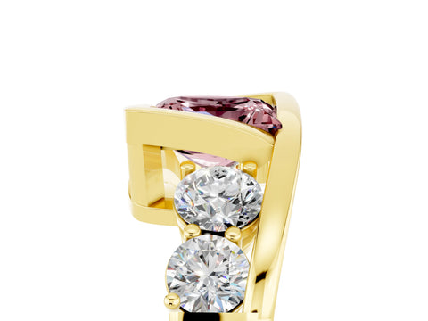 Yellow gold Bezel Set Princess Cut Diamond Split Shank Ring_5