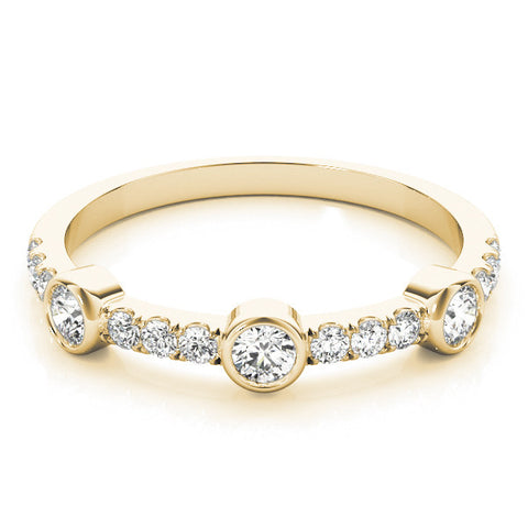 Yellow gold Bezel Set Round Diamond Pavé Band 1