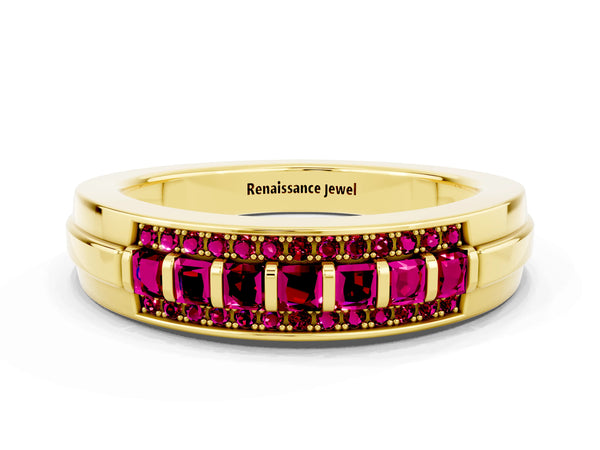 Yellow gold Channel-Set Princess Cut Diamond Pavé Band