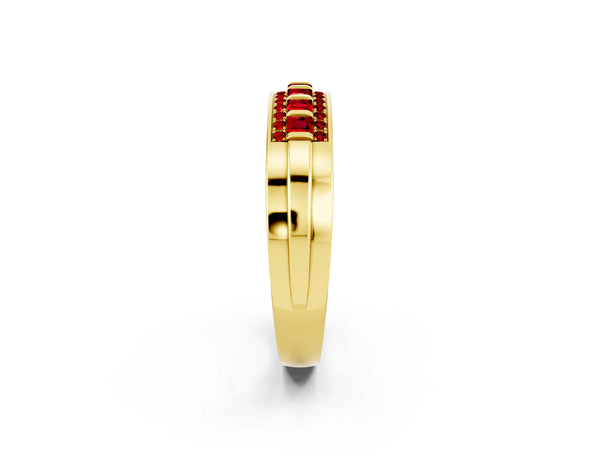 Yellow gold Channel-Set Princess Cut Diamond Pavé Band