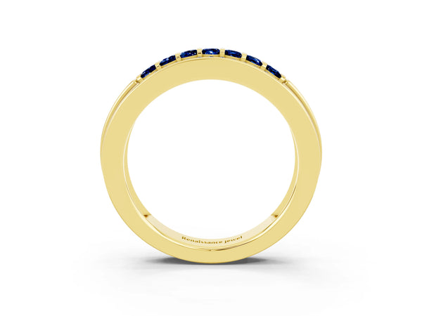 Yellow gold Channel-Set Princess Cut Diamond Pavé Band