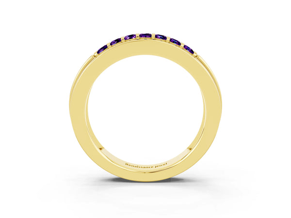 Yellow gold Channel-Set Princess Cut Diamond Pavé Band