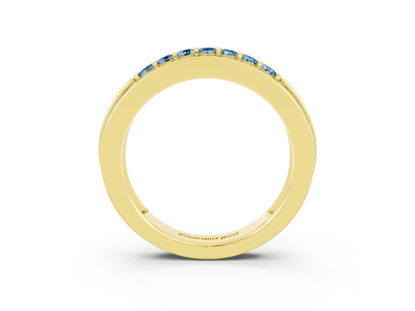 Yellow gold Channel-Set Princess Cut Diamond Pavé Band