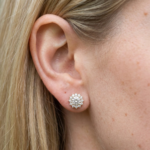 Yellow gold Cluster Diamond Round Stud Earrings with Basket Setting
