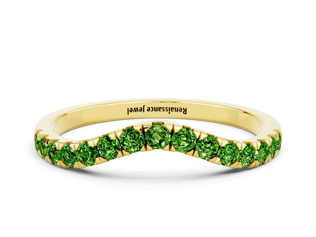 Yellow gold Curved Pavé Round Peridot Wedding Band with Shared Prong Setting_6