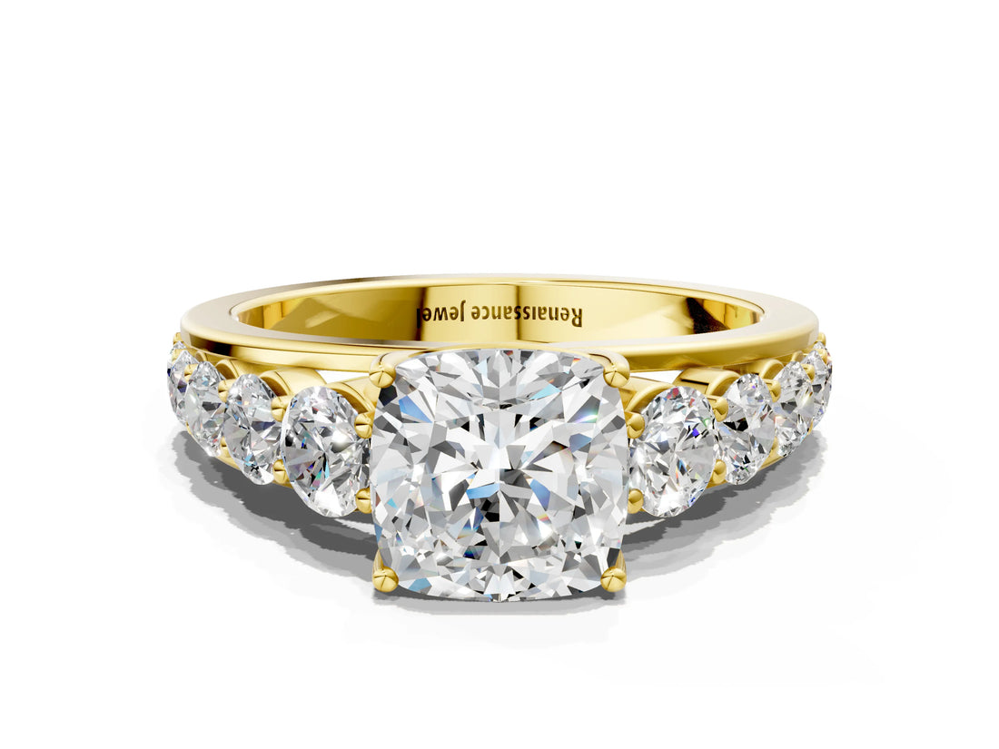 Yellow gold Cushion Brilliant Diamond Pavé Band with Six-Prong Setting_3