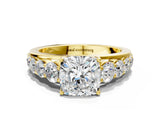 Yellow gold Cushion Brilliant Diamond Pavé Band with Six-Prong Setting_3