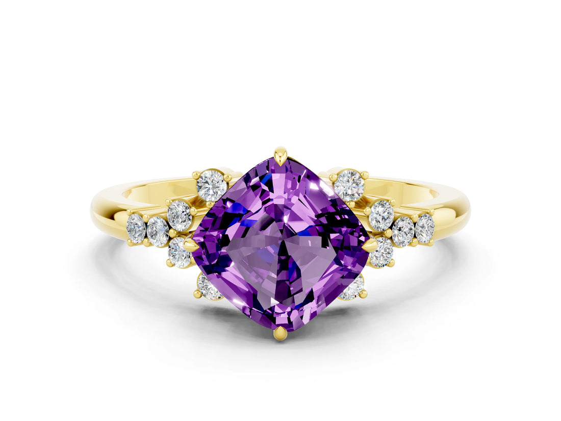 Yellow gold Cushion Cut Amethyst Ring with Side Stones and Four-Prong Setting_60