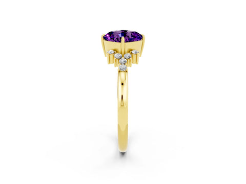 Yellow gold Cushion Cut Amethyst Ring with Side Stones and Four-Prong Setting_62