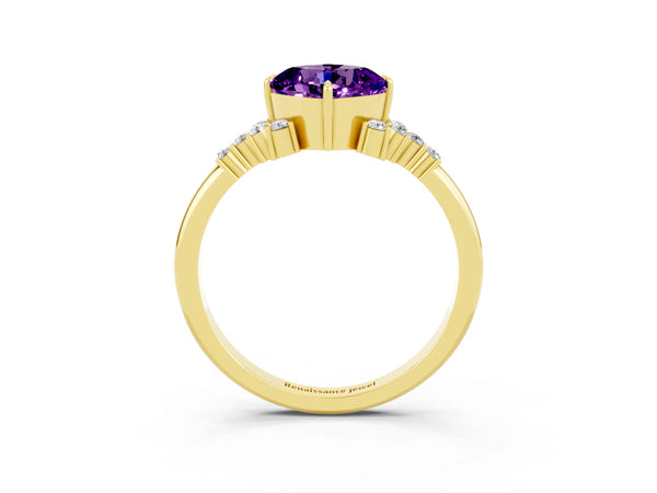 Yellow gold Cushion Cut Amethyst Ring with Side Stones and Four-Prong Setting