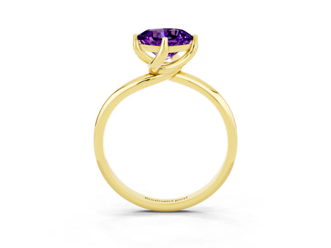 Yellow gold Cushion Cut Amethyst Solitaire Engagement Ring with Four-Prong Setting and Classic Band_15