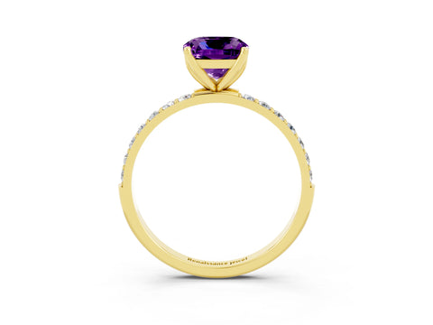 Yellow gold Cushion Cut Amethyst Solitaire Engagement Ring with Pavé Band and Prong Setting_3
