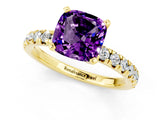 Yellow gold Cushion Cut Amethyst Solitaire Pavé Engagement Ring with Round Band and Prong Setting_85