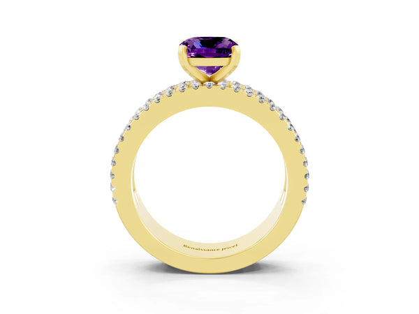 Yellow gold Cushion Cut Amethyst Solitaire Ring with Pavé and Channel Set Band