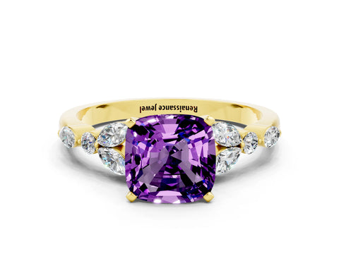 Yellow gold Cushion Cut Amethyst Solitaire Ring with Side Stones and Four-Prong Setting_12