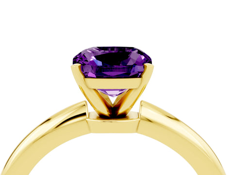 Yellow gold Cushion Cut Amethyst Solitaire Ring with Six-Prong Setting and Classic Band_4