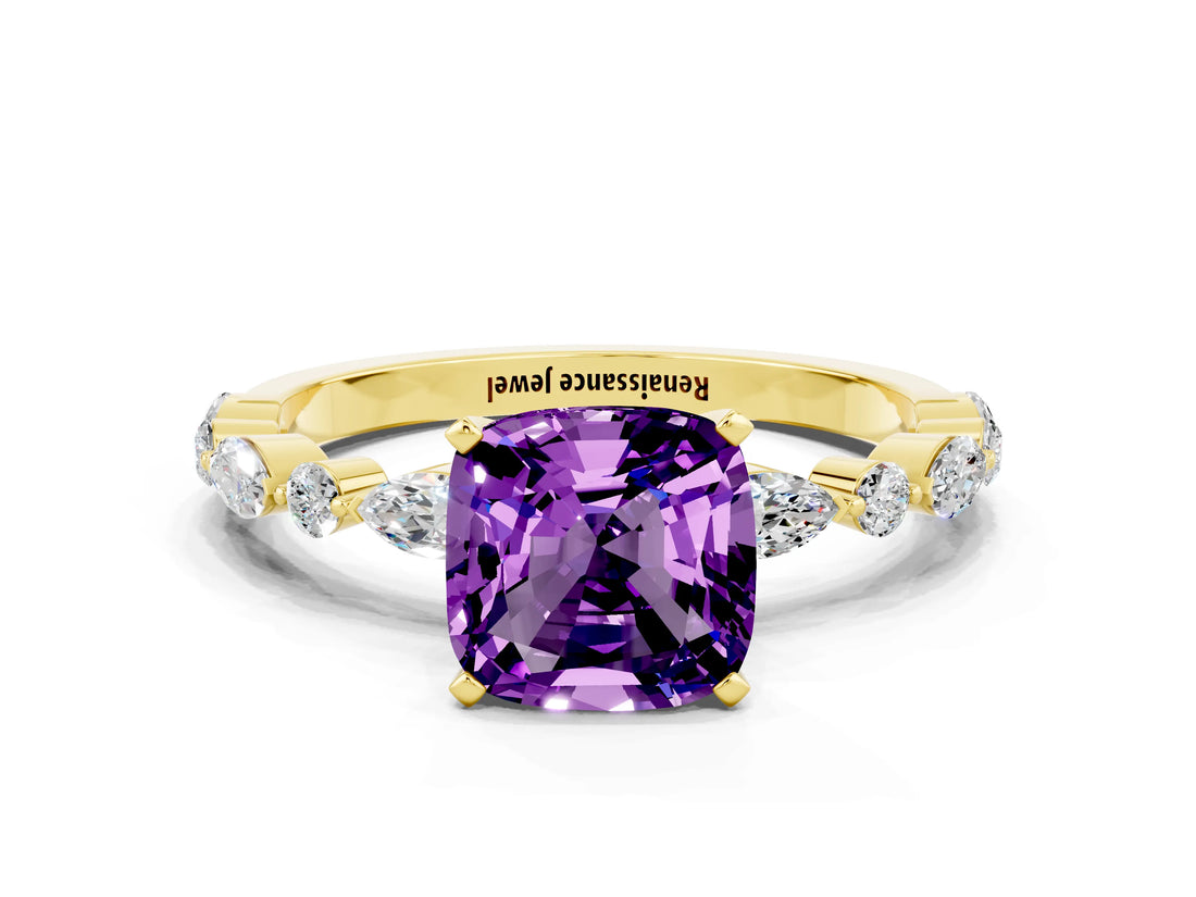 Yellow gold Cushion Cut Amethyst Solitaire with Side Stones on a Pavé Band and Four-Prong Setting