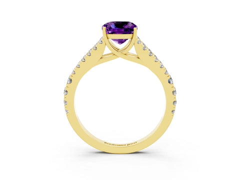 Yellow gold Cushion Cut Amethyst Split Shank Pavé Engagement Ring with Four-Prong Setting_15