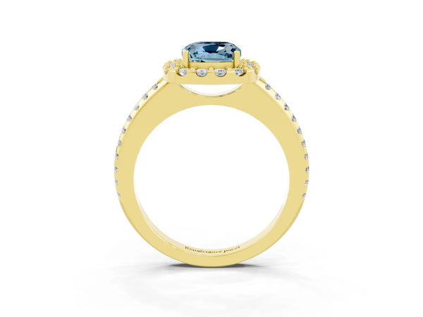 Yellow gold Cushion Cut Aquamarine Pavé Halo Ring with Four-Prong Setting