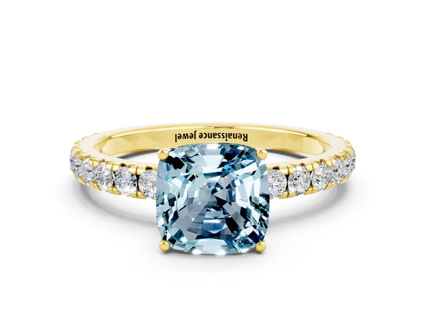 Yellow gold Cushion Cut Aquamarine Pavé Solitaire Engagement Ring with Four-Prong Setting