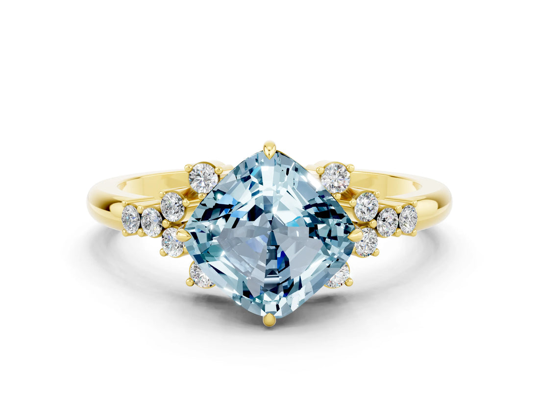 Yellow gold Cushion Cut Aquamarine Ring with Side Stones and Four-Prong Setting_36