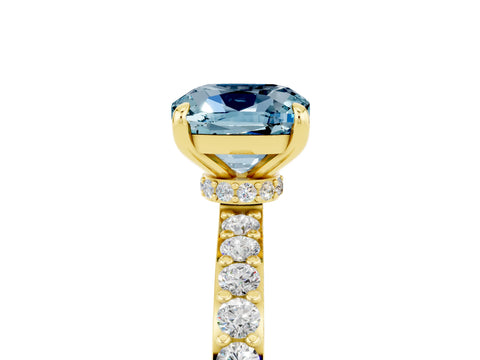 Yellow gold Cushion Cut Aquamarine Solitaire Engagement Ring with Pavé Band and Four-Prong Setting_5