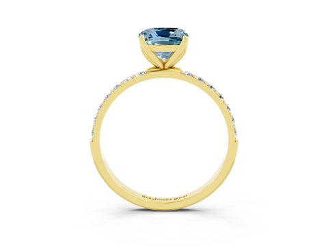 Yellow gold Cushion Cut Aquamarine Solitaire Engagement Ring with Pavé Band and Prong Setting_3