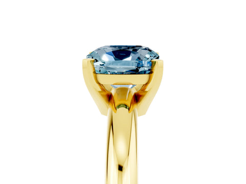 Yellow gold Cushion Cut Aquamarine Solitaire Engagement Ring with Round Band and Four-Prong Setting_5