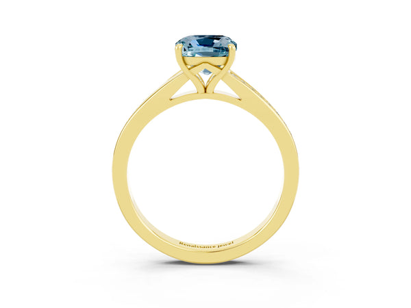 Yellow gold Cushion Cut Aquamarine Solitaire Ring with Pavé Band and Prong Setting